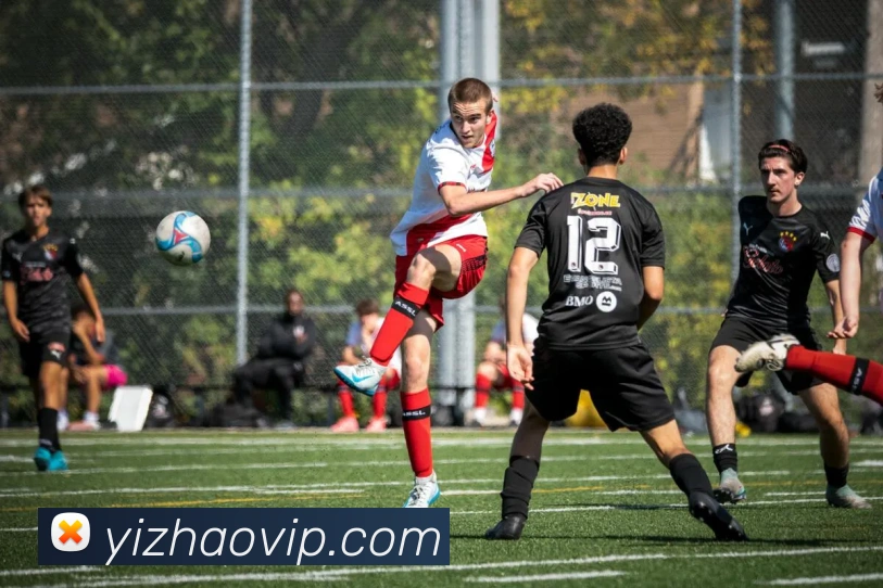 加拉塔萨雷主帅强调球队需全力以赴争胜不可掉以轻心